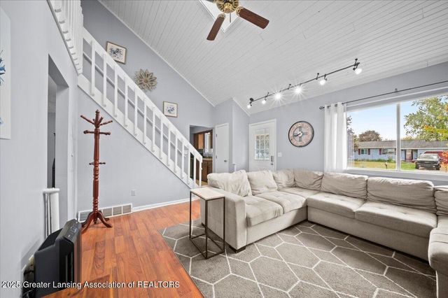 4600 Glenberry Drive, Holt, MI 48842