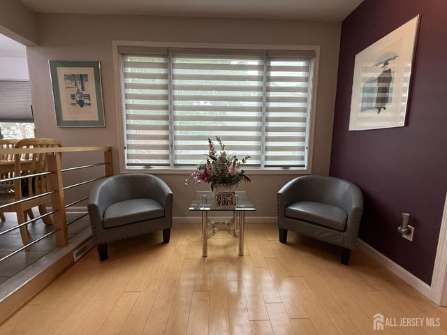 86 Tall Oaks Drive, East Brunswick, NJ 08816