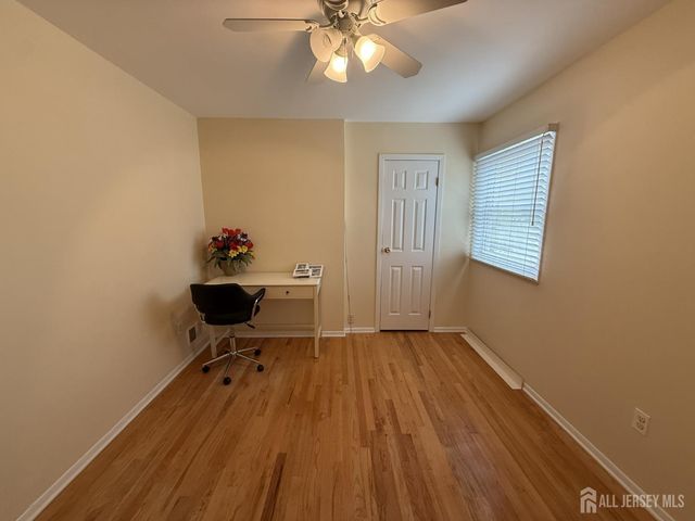 86 Tall Oaks Drive, East Brunswick, NJ 08816