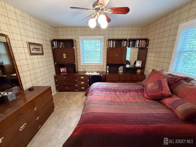 86 Tall Oaks Drive, East Brunswick, NJ 08816