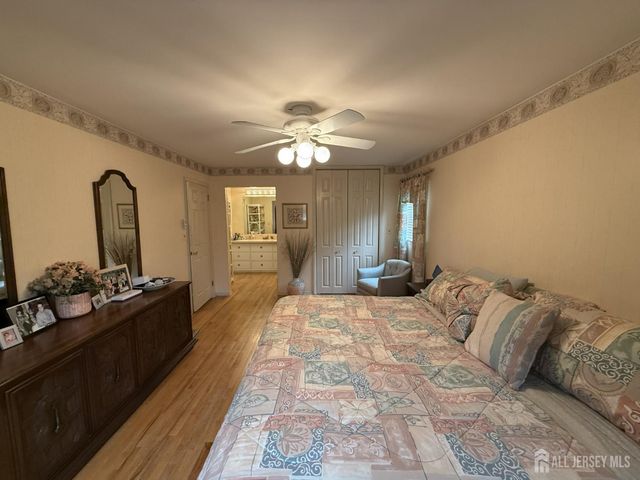 86 Tall Oaks Drive, East Brunswick, NJ 08816