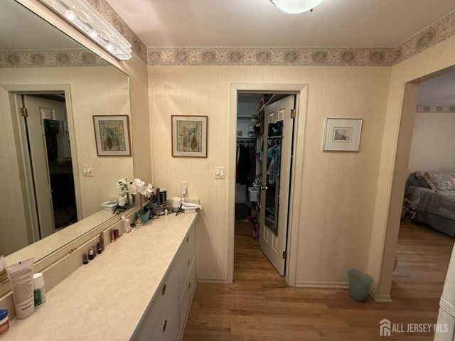 86 Tall Oaks Drive, East Brunswick, NJ 08816