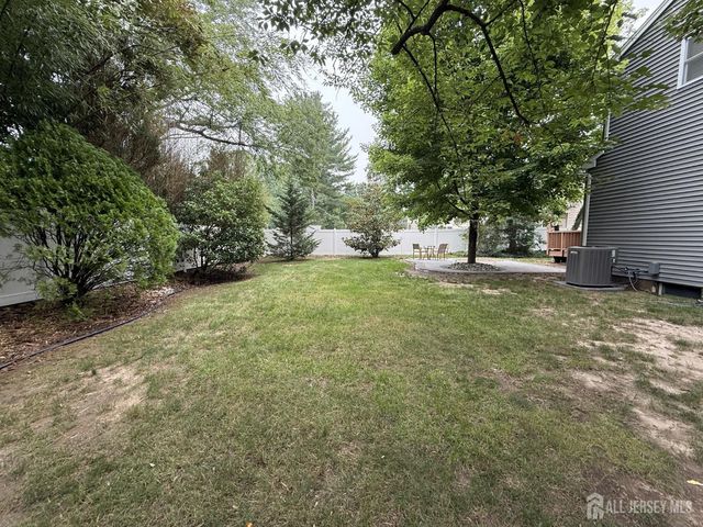 86 Tall Oaks Drive, East Brunswick, NJ 08816