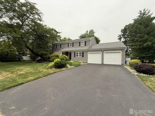 86 Tall Oaks Drive, East Brunswick, NJ 08816