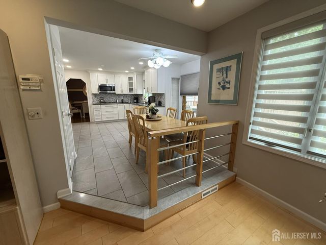86 Tall Oaks Drive, East Brunswick, NJ 08816
