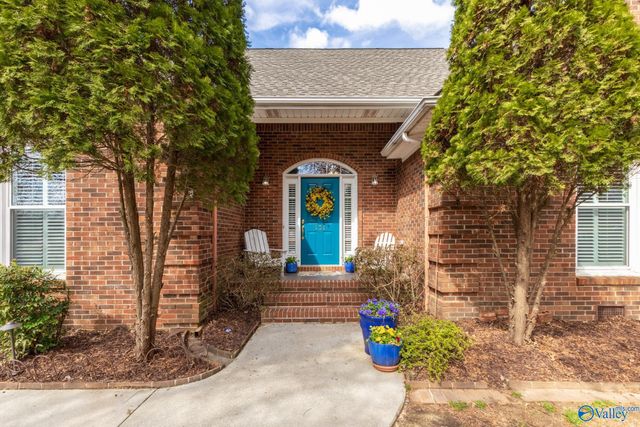 131 Silver Lake Circle, Madison, AL 35758