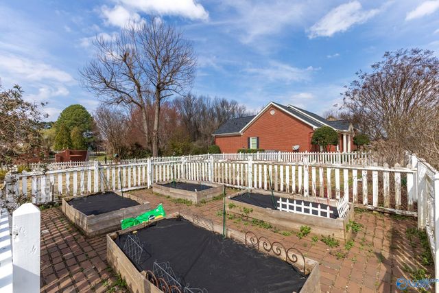 131 Silver Lake Circle, Madison, AL 35758