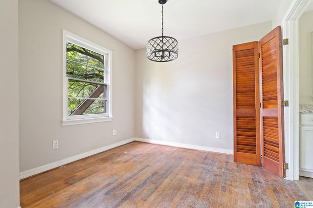 1064 MARTINWOOD LANE, Birmingham, AL 35235
