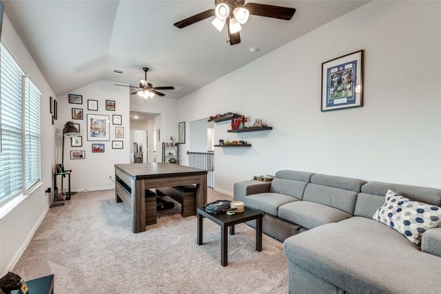 1352 Peregrine Trail, Frisco, TX 75036