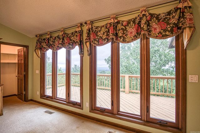 29 Mesero Way, Hot Springs Village, AR 71909