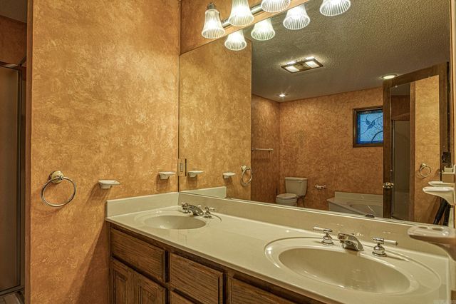 29 Mesero Way, Hot Springs Village, AR 71909