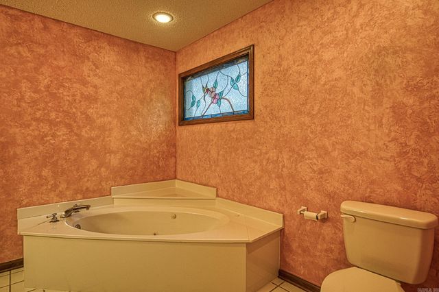 29 Mesero Way, Hot Springs Village, AR 71909