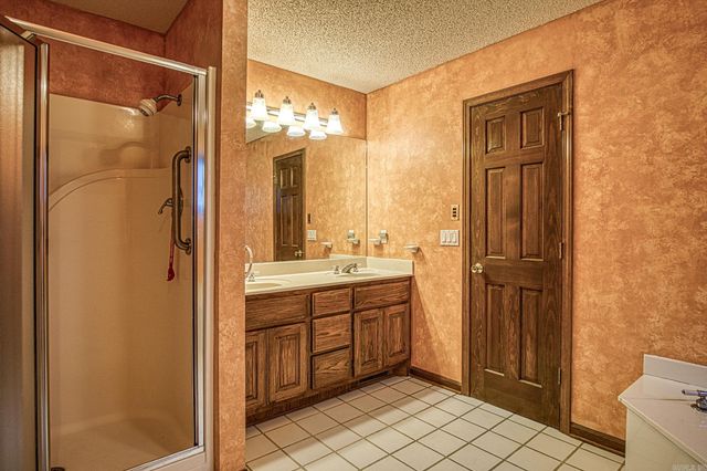 29 Mesero Way, Hot Springs Village, AR 71909