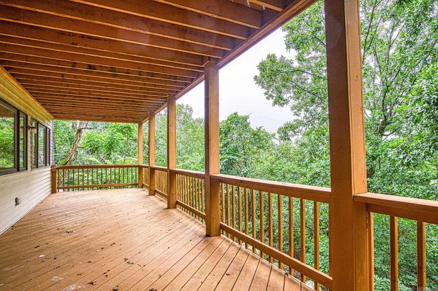 29 Mesero Way, Hot Springs Village, AR 71909
