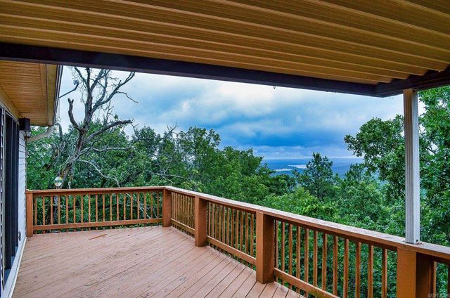 29 Mesero Way, Hot Springs Village, AR 71909