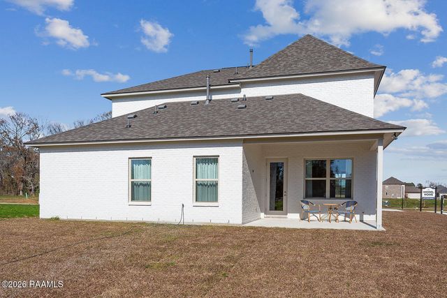 206 Landing Boulevard, Maurice, LA 70555