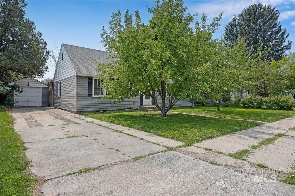 1530 9th Ave. East, Twin Falls, ID 83301 photo 3