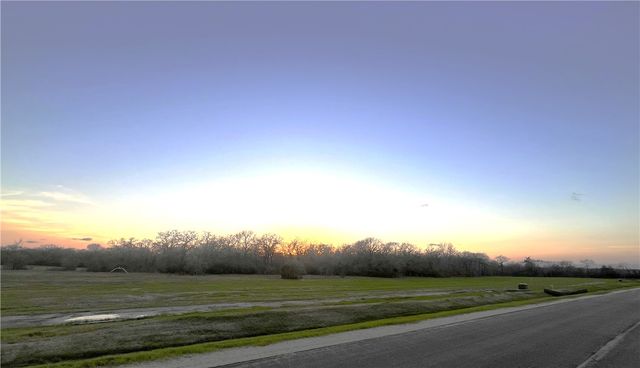 2464 Coronado Estates Drive, Bryan, TX 77808