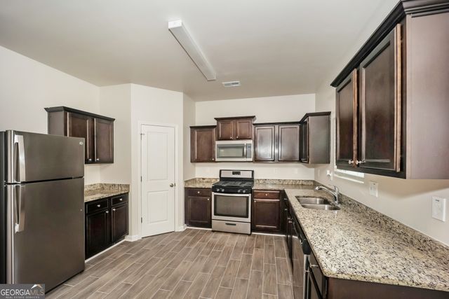 2303 Clapton Court, Jonesboro, GA 30236