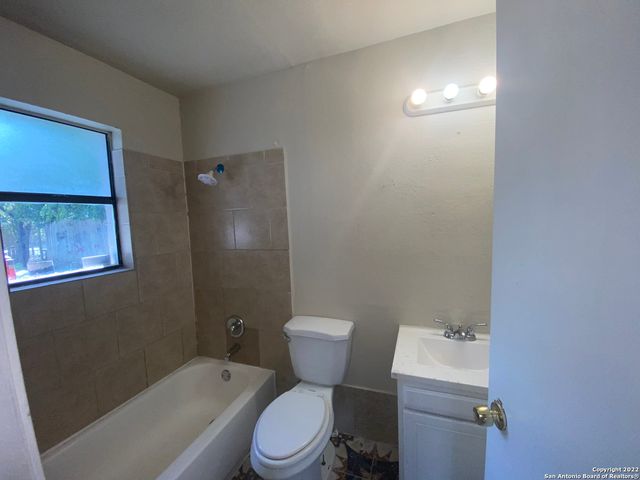 322 Jean, San Antonio, TX 78207