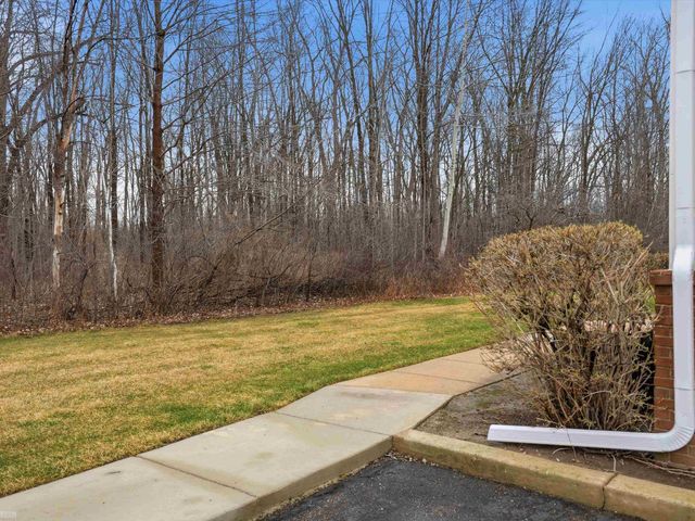 25675 N Maritime Circle, Harrison Twp, MI 48045