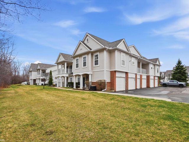 25675 N Maritime Circle, Harrison Twp, MI 48045