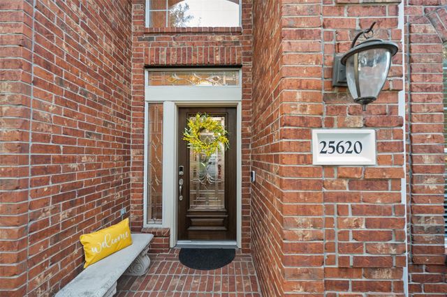 25620 Peppermill Creek Drive, Porter, TX 77365