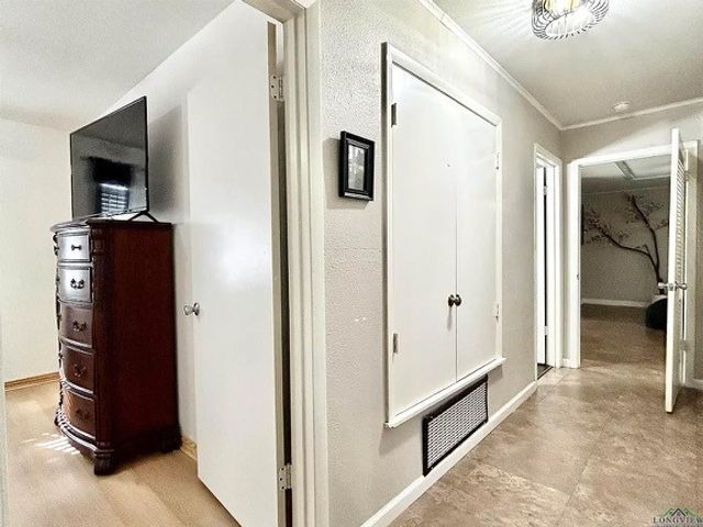 211 Paris Street, Longview, TX 75604