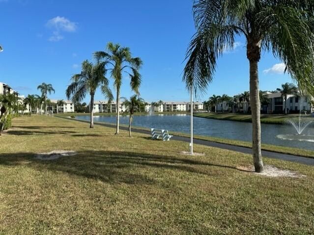 1106 Green Pine Boulevard E1, West Palm Beach, FL 33409