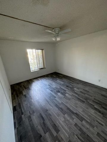 1106 Green Pine Boulevard E1, West Palm Beach, FL 33409