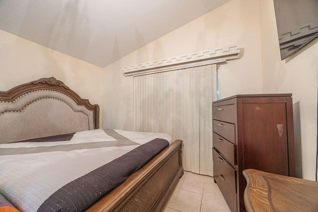 5722 Dewberry Way, West Palm Beach, FL 33415