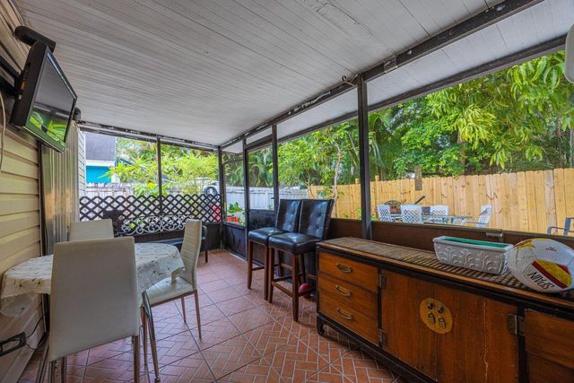 5722 Dewberry Way, West Palm Beach, FL 33415