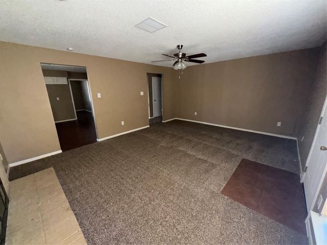 17323 Glenhew Road, Humble, TX 77396