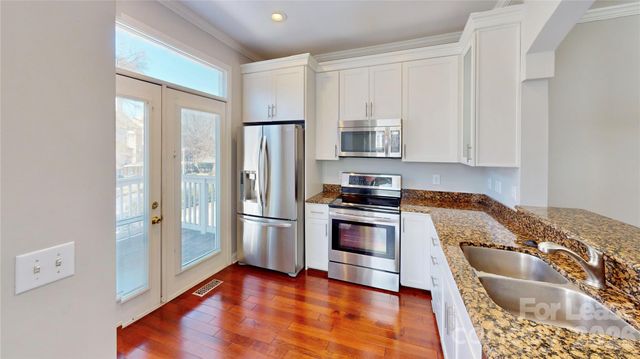 859 Clarkson Mill Court, Charlotte, NC 28202