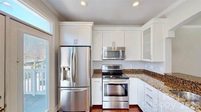 859 Clarkson Mill Court, Charlotte, NC 28202