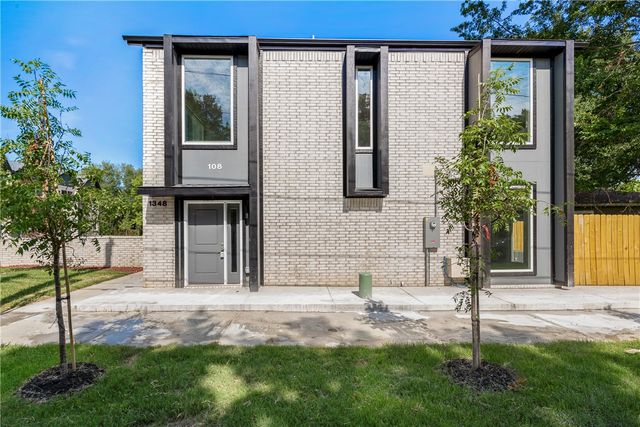 1348 West Avenue 107, Fayetteville, AR 72701