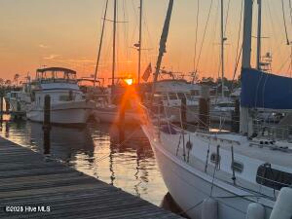 119 Dockside Drive, New Bern, NC 28560