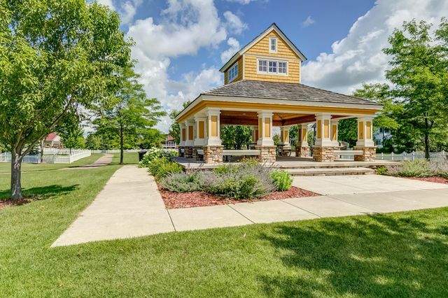 11614 Laketowne View, Albertville, MN 55301