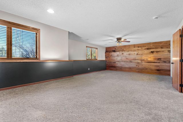 11614 Laketowne View, Albertville, MN 55301