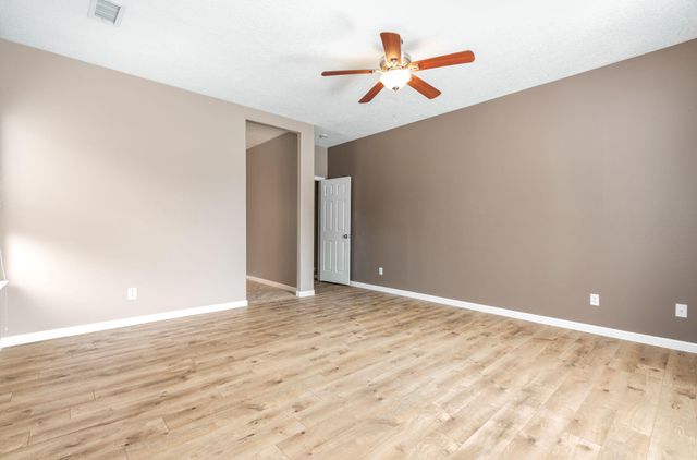 5237 Caprock Drive NE, Rio Rancho, NM 87144