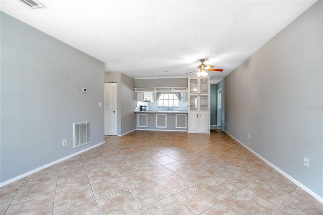 135 W MINNESOTA AVENUE 10, Deland, FL 32720