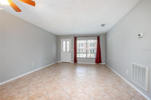 135 W MINNESOTA AVENUE 10, Deland, FL 32720
