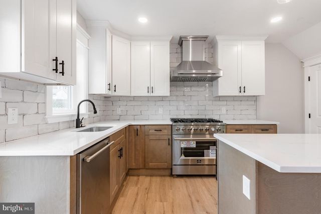 222 RUNNYMEDE AVE, Jenkintown, PA 19046