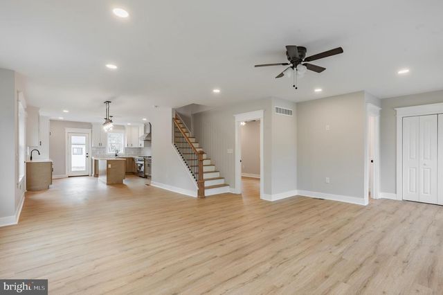 222 RUNNYMEDE AVE, Jenkintown, PA 19046