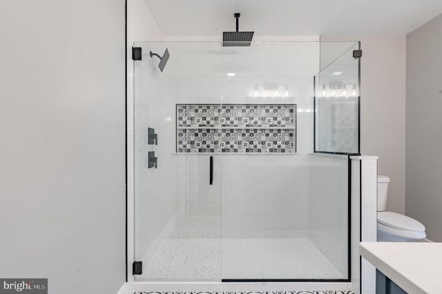 222 RUNNYMEDE AVE, Jenkintown, PA 19046