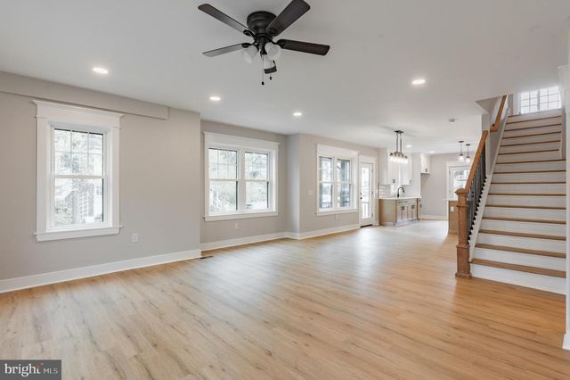 222 RUNNYMEDE AVE, Jenkintown, PA 19046