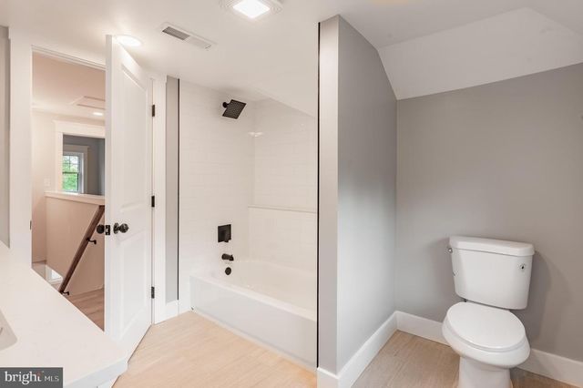 222 RUNNYMEDE AVE, Jenkintown, PA 19046