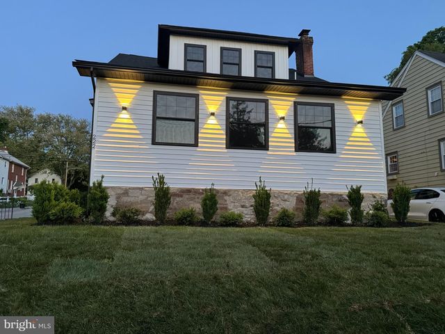222 RUNNYMEDE AVE, Jenkintown, PA 19046