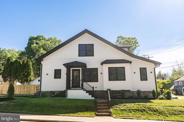222 RUNNYMEDE AVE, Jenkintown, PA 19046