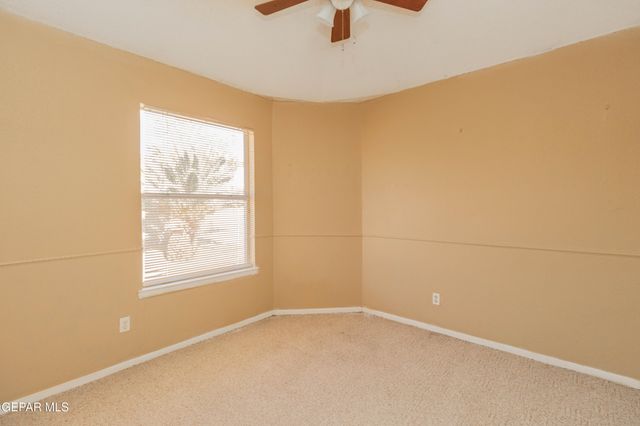 1325 JOHN RING Lane, El Paso, TX 79936